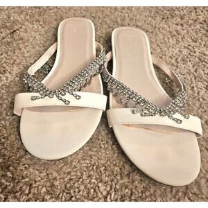 DB Studio White Rhinestone Slide Flat Open-Toed Sandals Women’s Size 10 Wedding